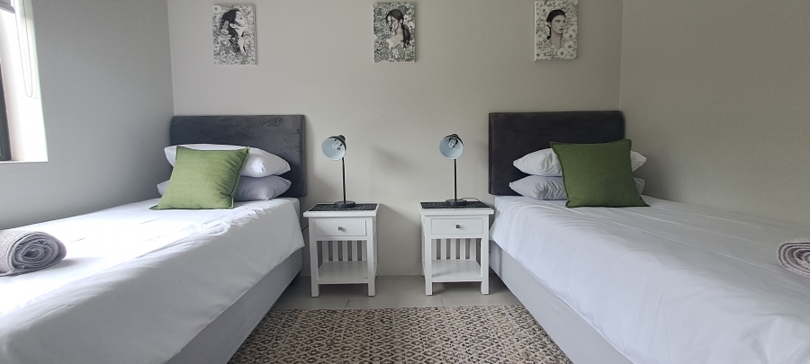 To Let 4 Bedroom Property for Rent in Brackenridge Western Cape